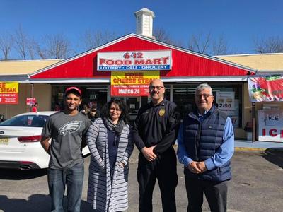 Community Policing Cheesesteak Day